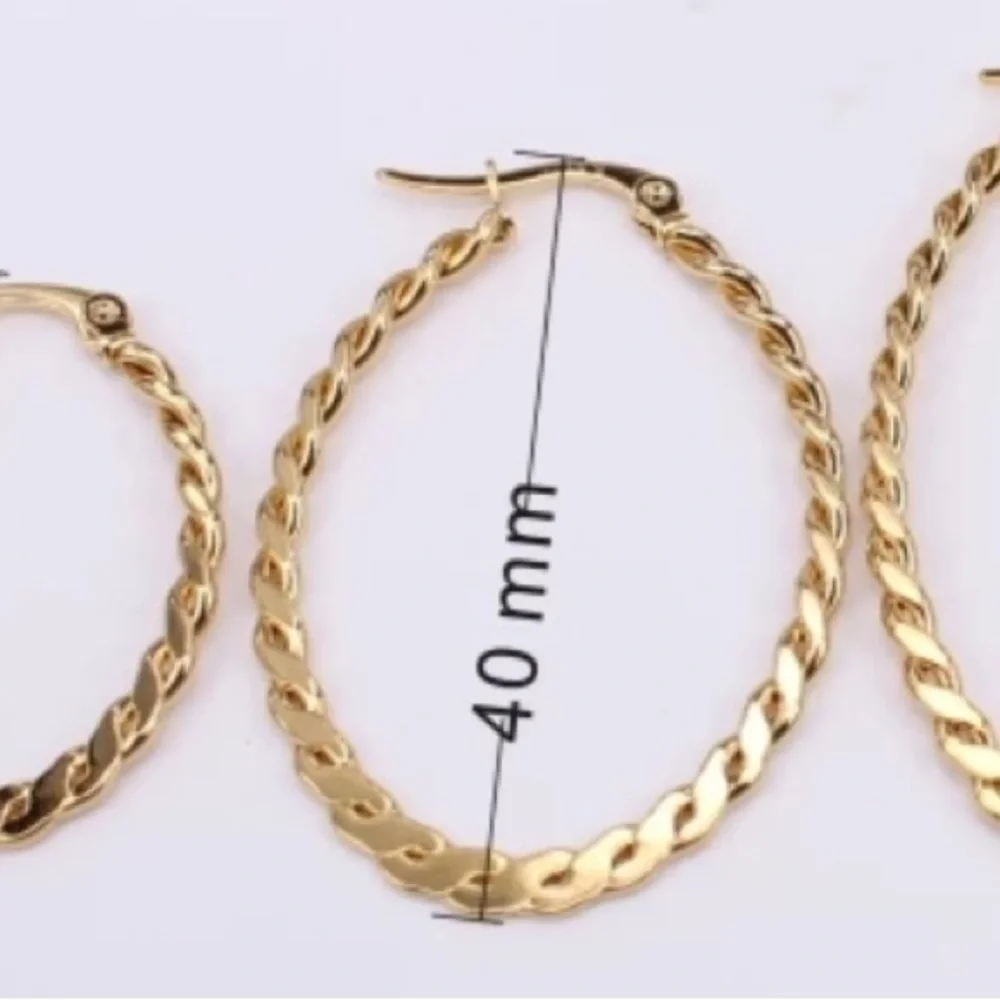 GOLD PLATED 40 mm TWISTED EARRINGS - Picture 2 of 3